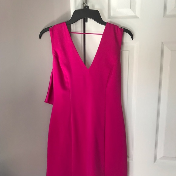 STUNNING Intermix Cape Dress - Picture 4 of 8